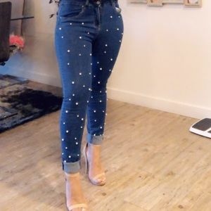 Stylish Jeans with pearls